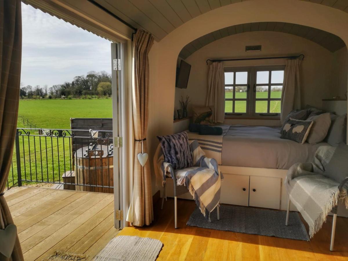 Fair Farm Hideaway Villa Waltham on the Wolds Luaran gambar