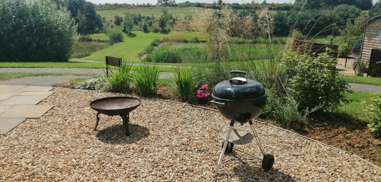 Fair Farm Hideaway Villa Waltham on the Wolds Luaran gambar
